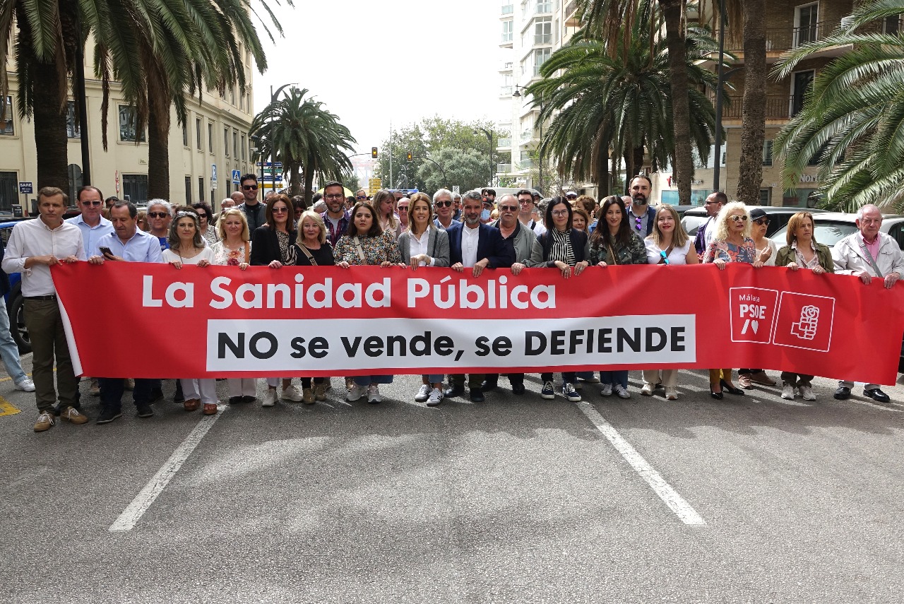 El PSOE advierte a Moreno Bonilla de que "vamos a seguir defendiendo a la sanidad pública los 365 días del año porque es la que genera más igualdad para todos los malagueños y malagueñas"