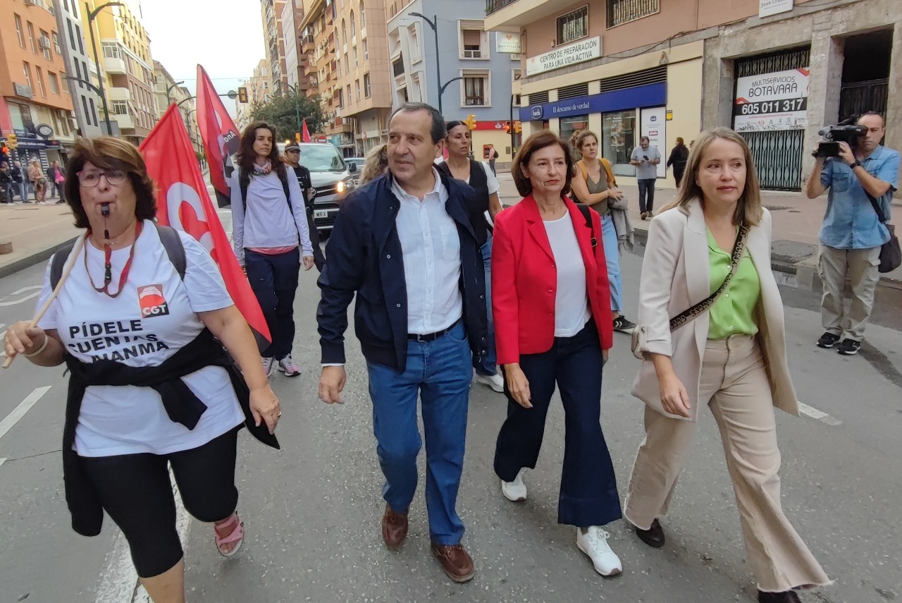 El PSOE critica que con el PP Andalucía ha pasado a ser la primera comunidad autónoma con mayor demora para la atención de la dependencia