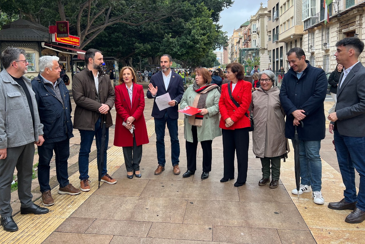 El PSOE exige “medidas urgentes” para frenar el “colapso sanitario por la privatización promovida por Moreno Bonilla”