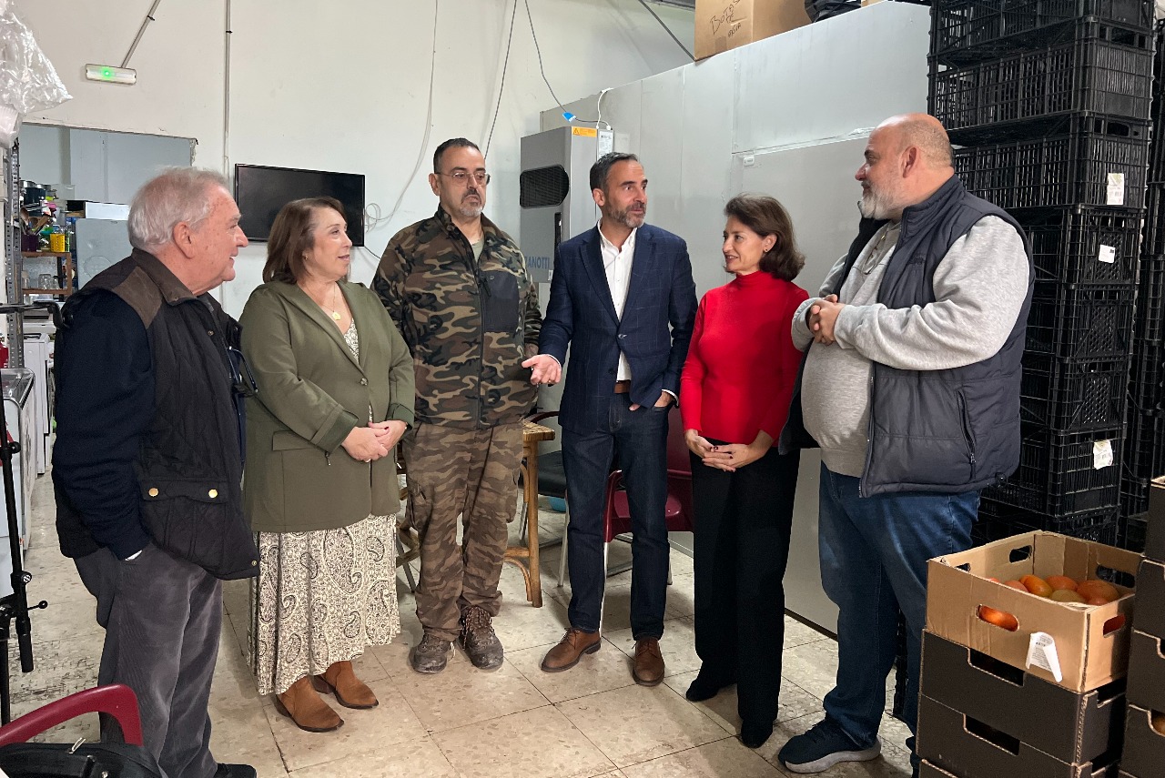 El PSOE denuncia el “grave retraso” de la Junta en el reparto del programa de asistencia material dejando sin alimentos a 4.000 familias vulnerables de Málaga